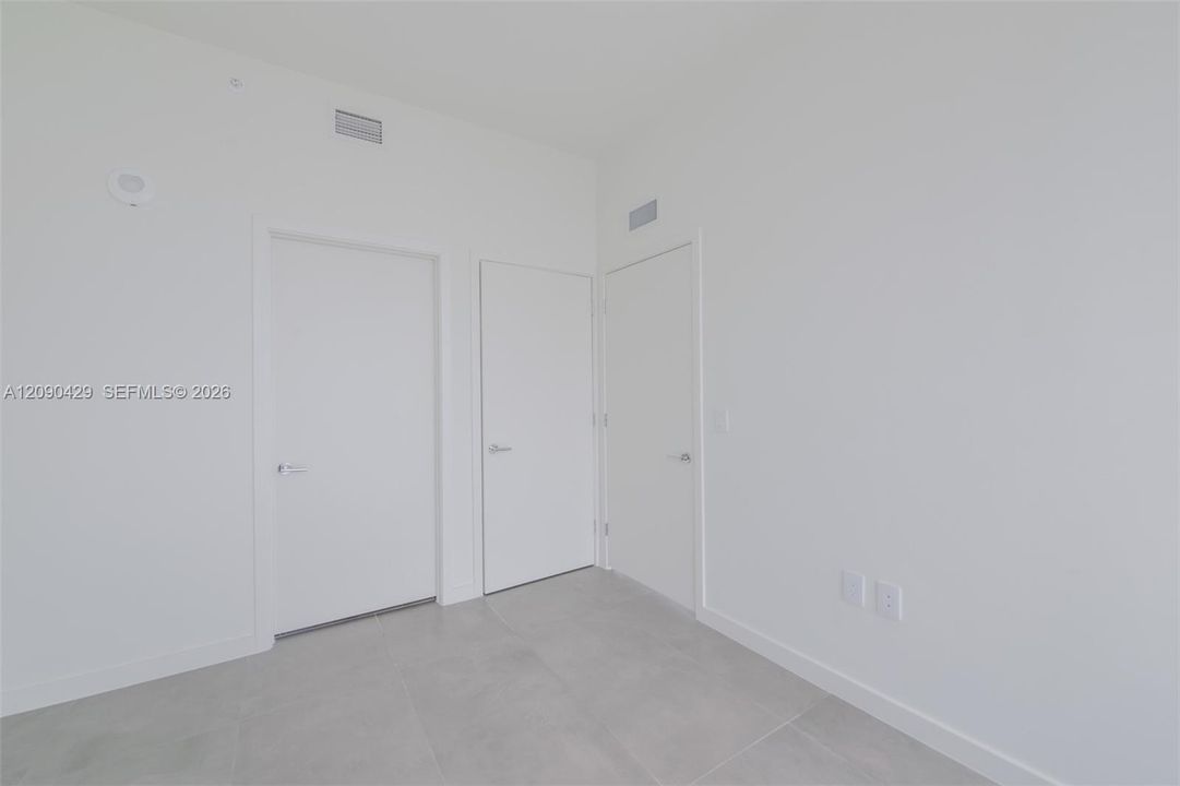 В аренду: $16,000 (3 спален, 3 ванн, 0 Квадратных фут)