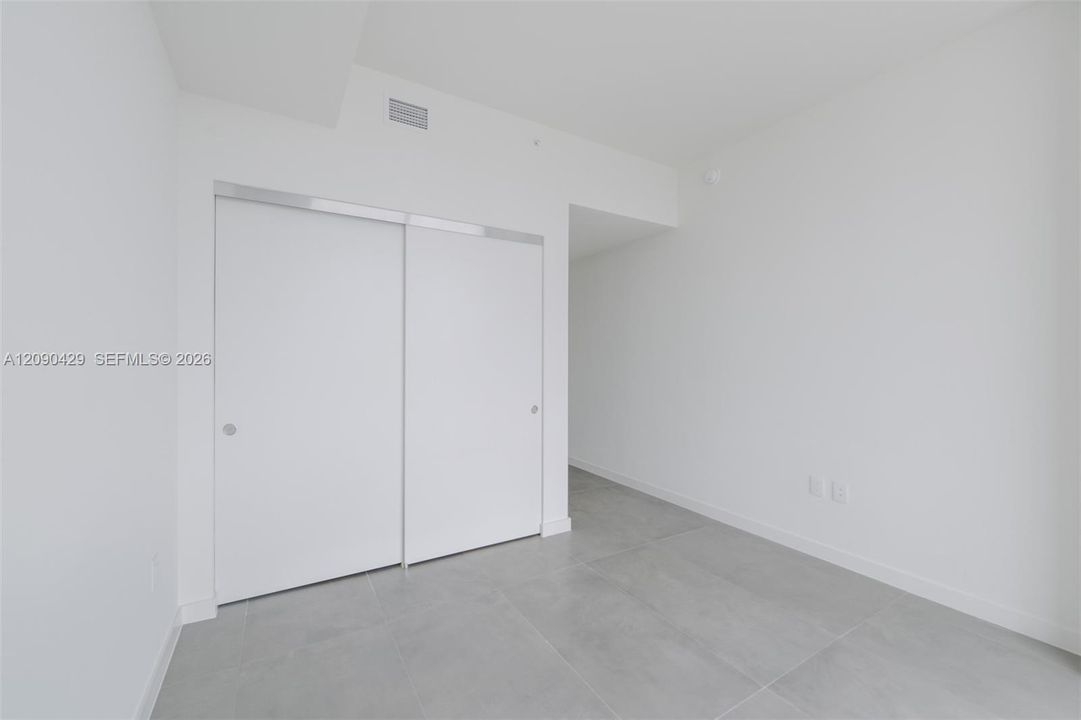 В аренду: $16,000 (3 спален, 3 ванн, 0 Квадратных фут)