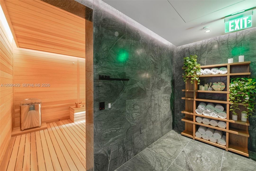 В аренду: $16,000 (3 спален, 3 ванн, 0 Квадратных фут)