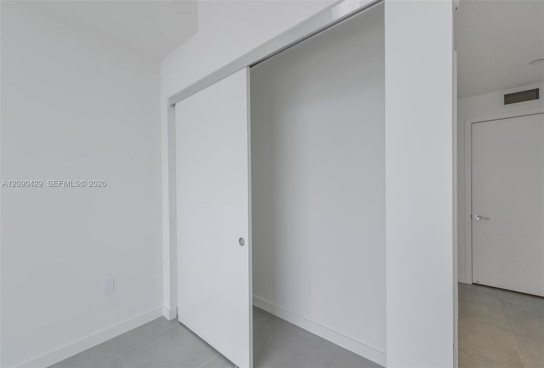 В аренду: $16,000 (3 спален, 3 ванн, 0 Квадратных фут)