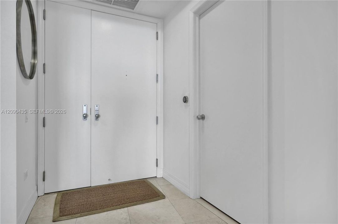 For Rent: $4,700 (2 beds, 2 baths, 1317 Square Feet)