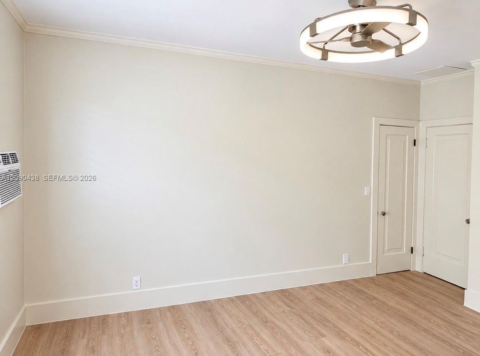 В аренду: $1,475 (0 спален, 1 ванн, 2618 Квадратных фут)