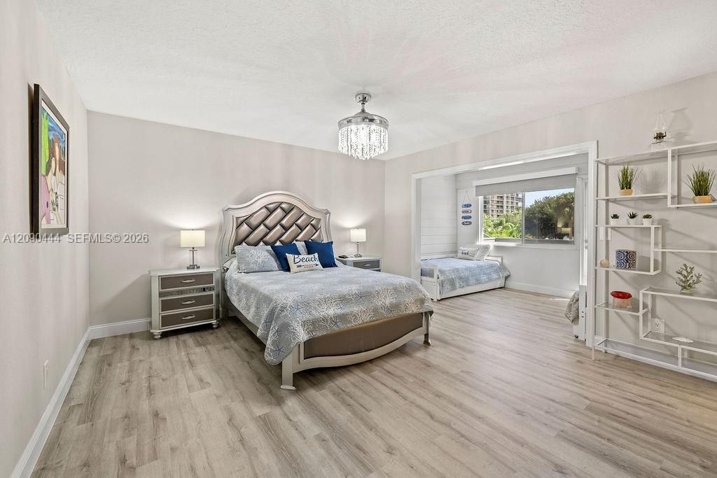 En Venta: $475,000 (3 camas, 3 baños, 1878 Pies cuadrados)