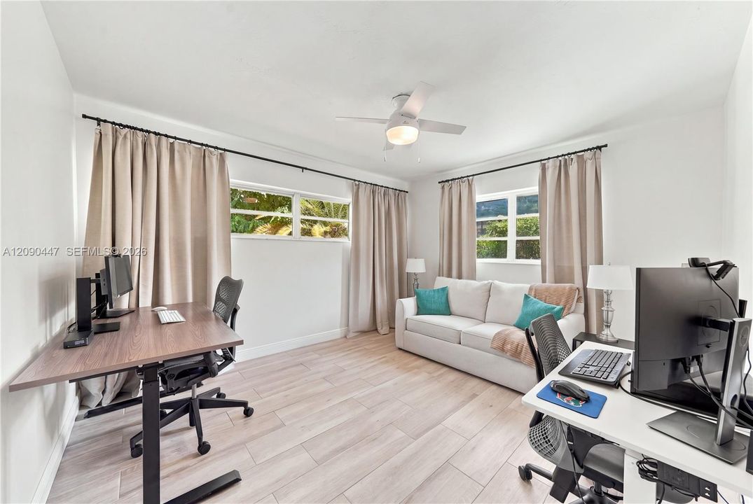 For Sale: $1,699,000 (3 beds, 2 baths, 1872 Square Feet)