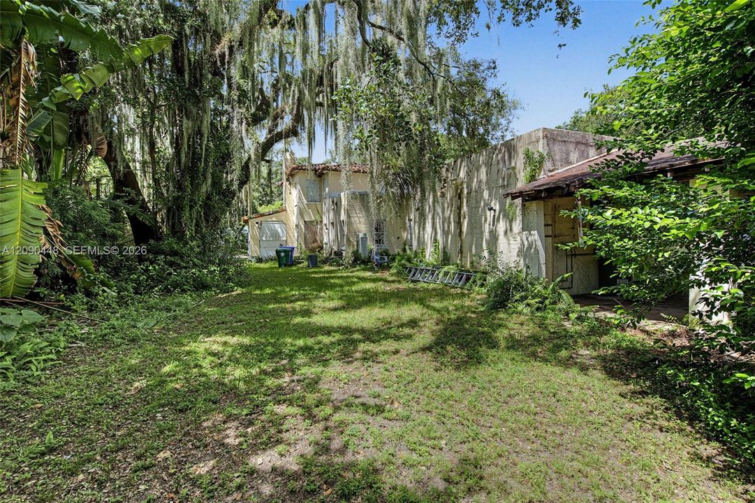 En Venta: $839,000 (3 camas, 2 baños, 1552 Pies cuadrados)