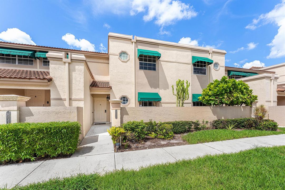 002-6735ViaRegina-BocaRaton-FL-33433-FUL