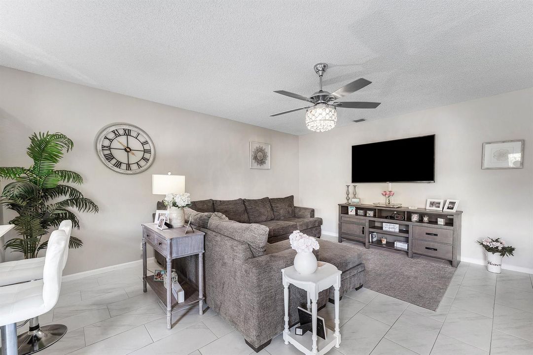 014-6735ViaRegina-BocaRaton-FL-33433-FUL