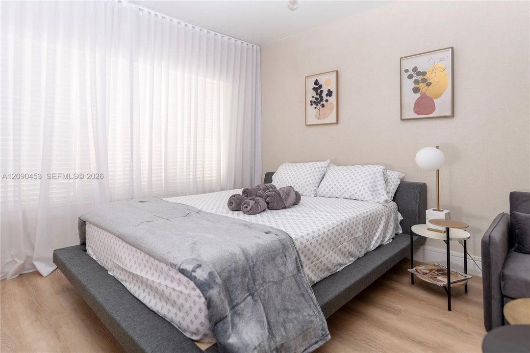 На продажу: $465,000 (0 спален, 1 ванн, 357 Квадратных фут)