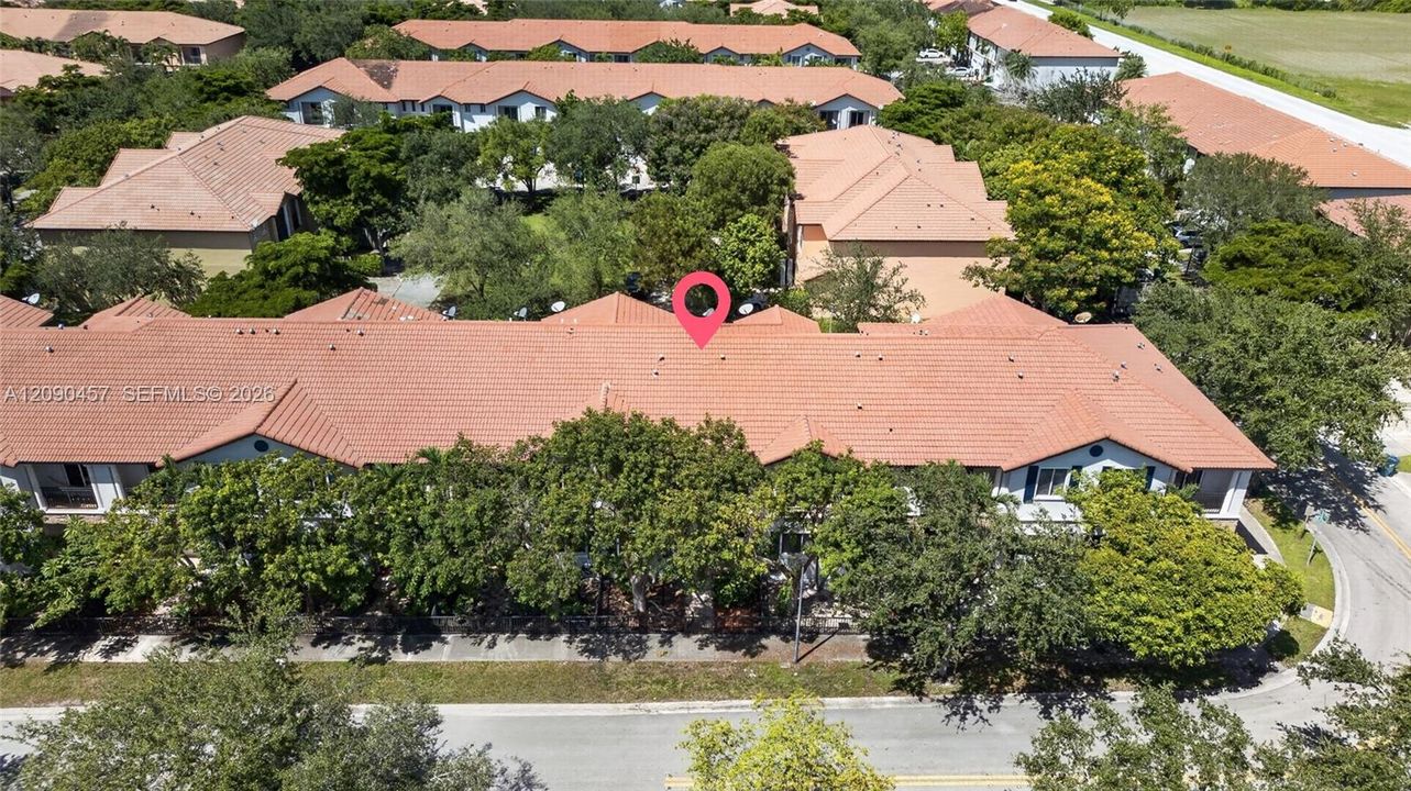 For Sale: $390,000 (3 beds, 2 baths, 1672 Square Feet)