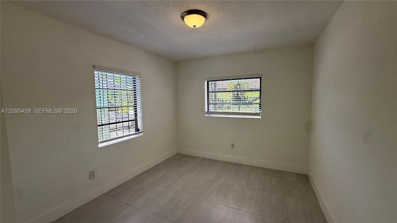 En Renta: $2,800 (3 camas, 2 baños, 1050 Pies cuadrados)