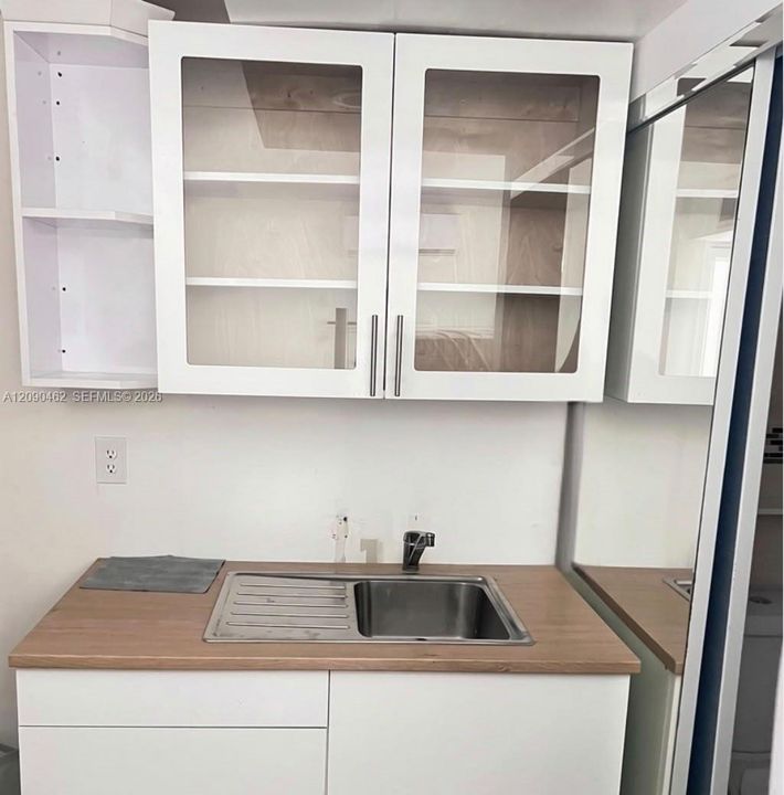 En Venta: $375,000 (3 camas, 2 baños, 1202 Pies cuadrados)