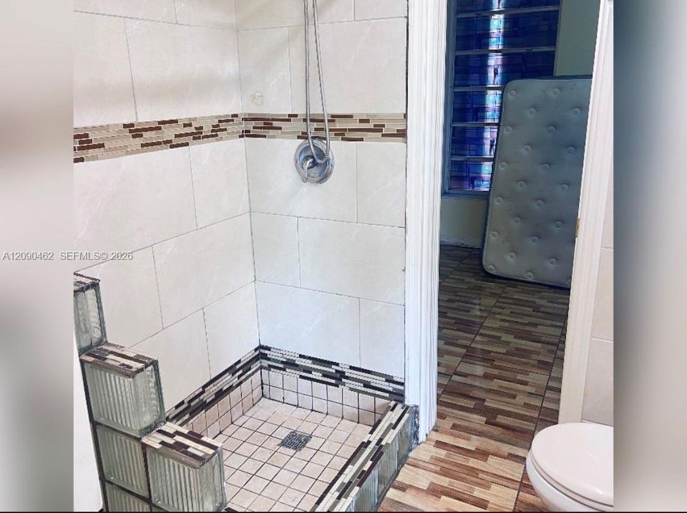 En Venta: $375,000 (3 camas, 2 baños, 1202 Pies cuadrados)