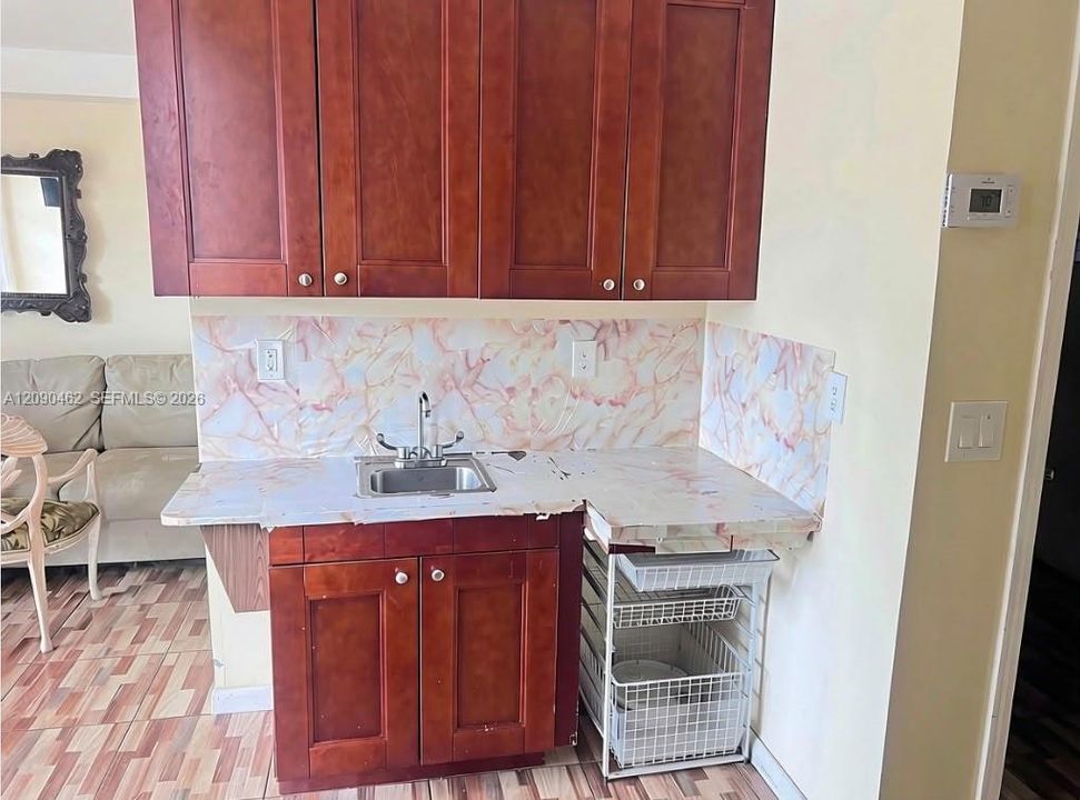 En Venta: $375,000 (3 camas, 2 baños, 1202 Pies cuadrados)