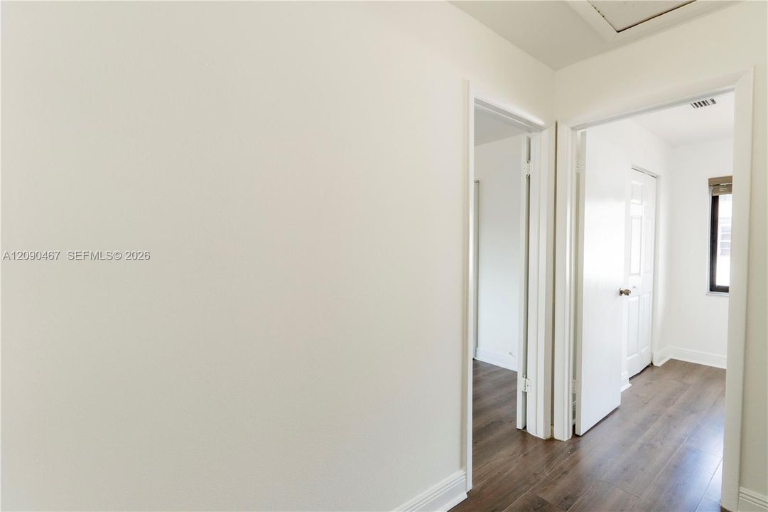 For Rent: $3,000 (3 beds, 2 baths, 1378 Square Feet)