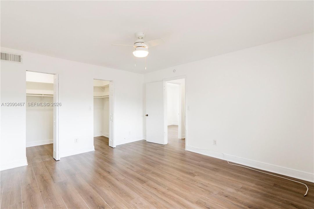 For Rent: $3,000 (3 beds, 2 baths, 1378 Square Feet)