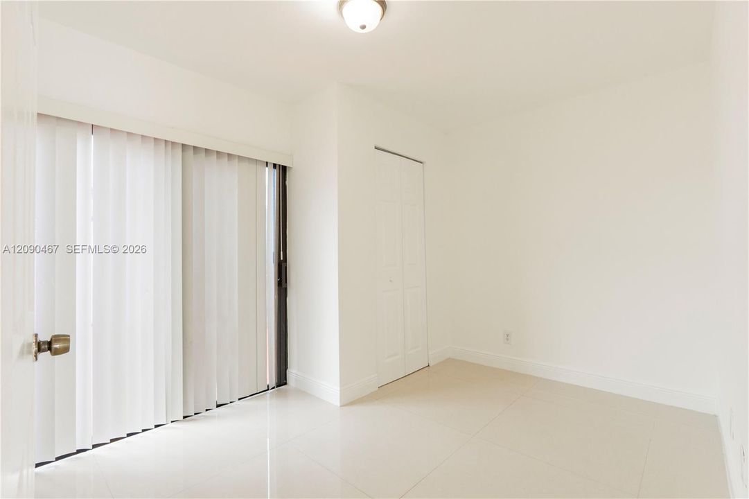 For Rent: $3,000 (3 beds, 2 baths, 1378 Square Feet)