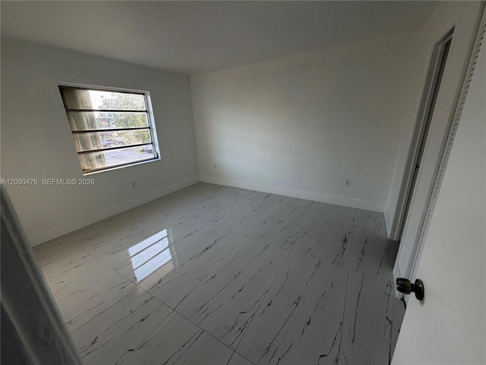 For Rent: $2,600 (10 beds, 8 baths, 4736 Square Feet)