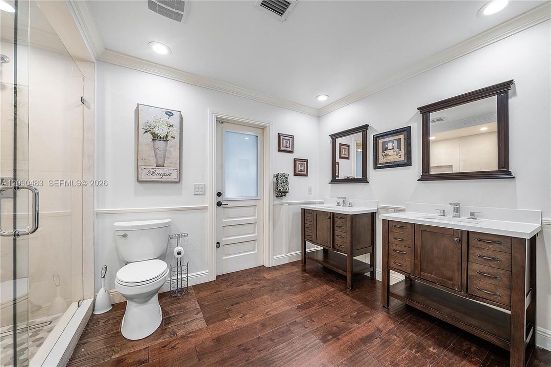 For Rent: $15,000 (4 beds, 3 baths, 3723 Square Feet)