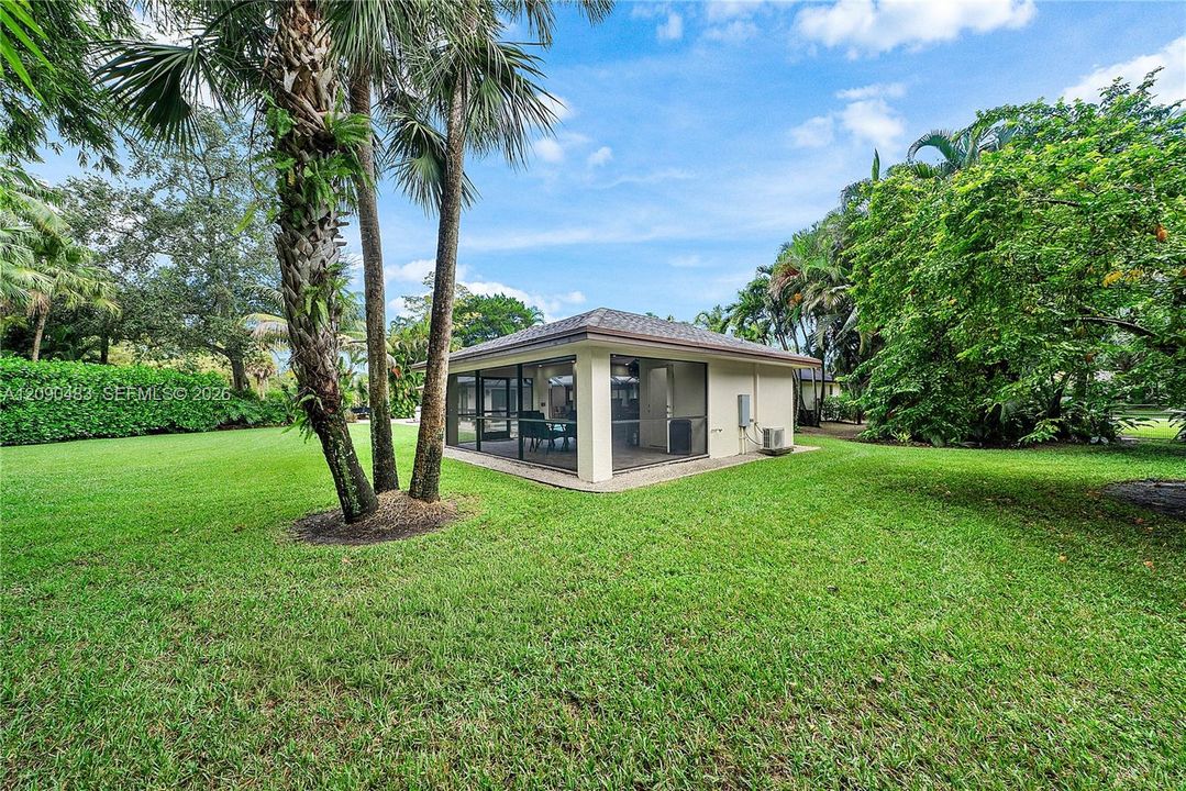 For Rent: $15,000 (4 beds, 3 baths, 3723 Square Feet)