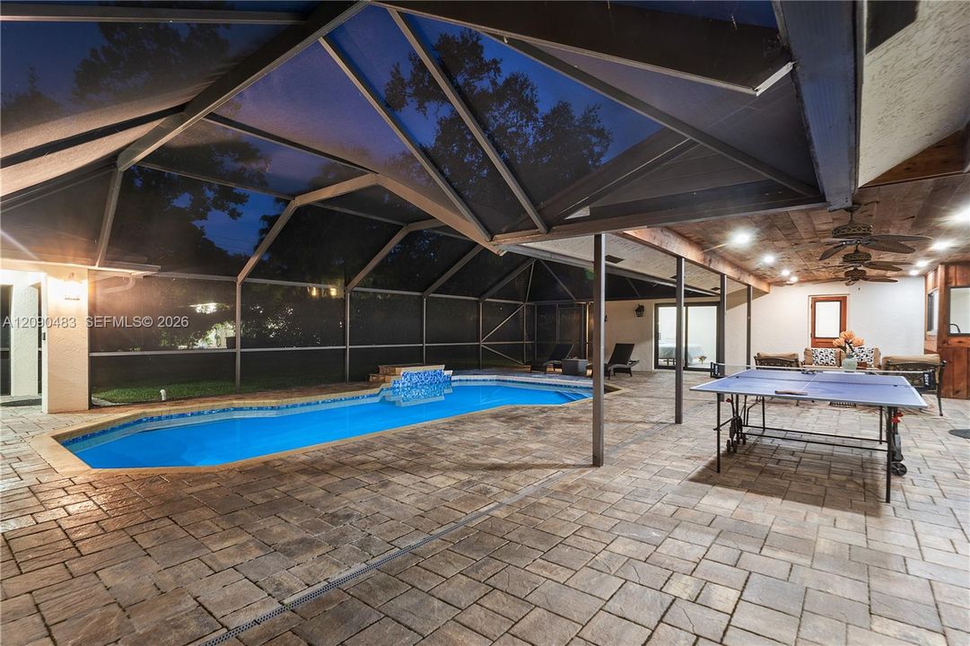 For Rent: $15,000 (4 beds, 3 baths, 3723 Square Feet)
