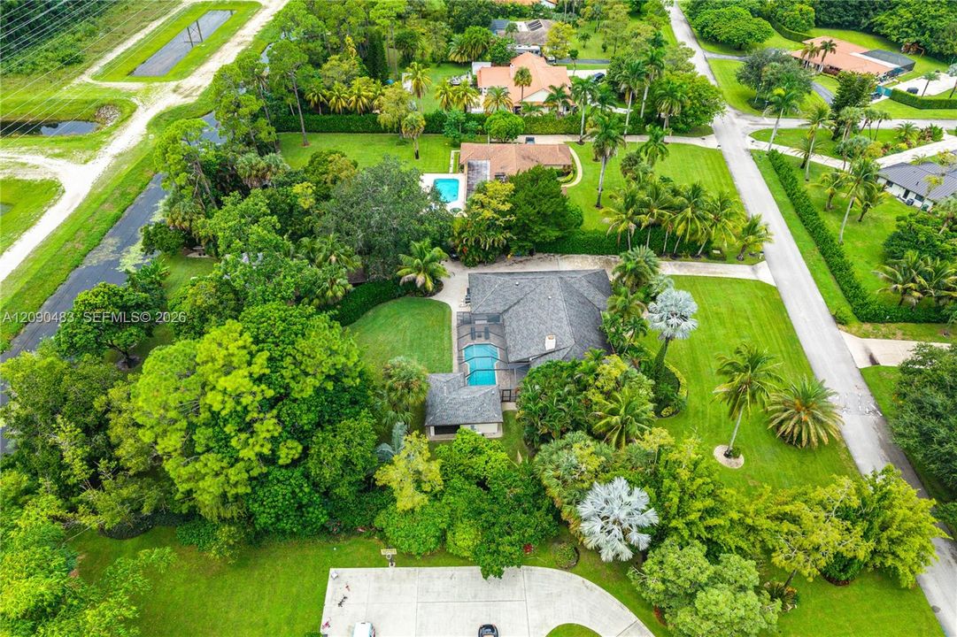For Rent: $15,000 (4 beds, 3 baths, 3723 Square Feet)