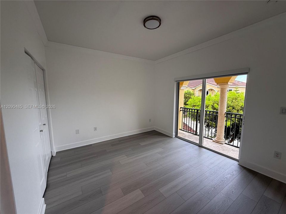En Renta: $3,550 (4 camas, 3 baños, 1932 Pies cuadrados)