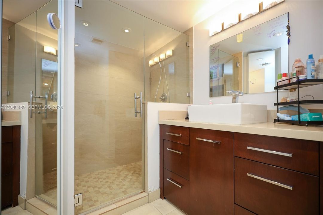 В аренду: $3,500 (2 спален, 2 ванн, 1455 Квадратных фут)
