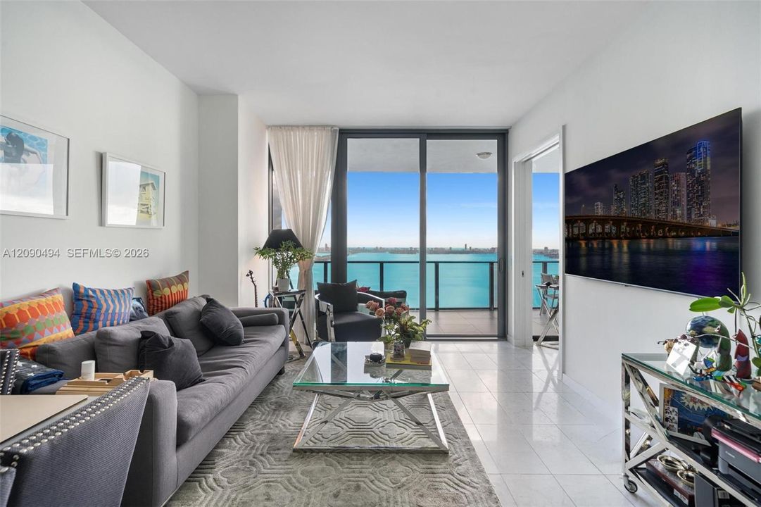 En Venta: $1,065,000 (2 camas, 3 baños, 1186 Pies cuadrados)