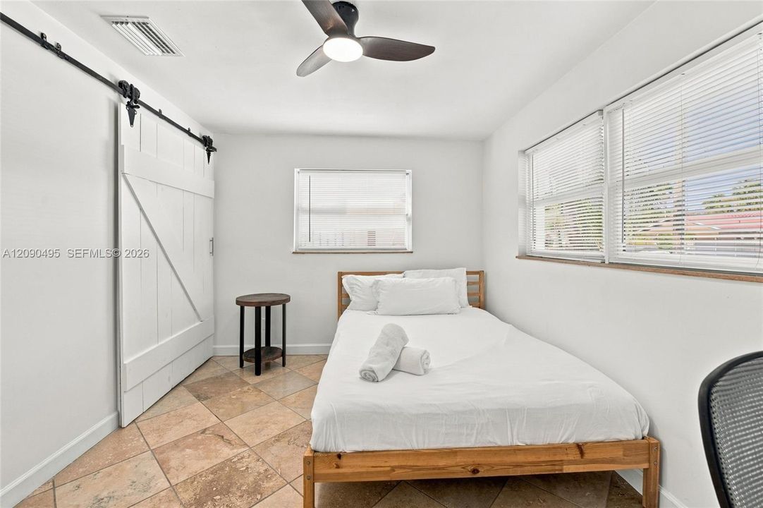 For Sale: $825,000 (4 beds, 3 baths, 1513 Square Feet)