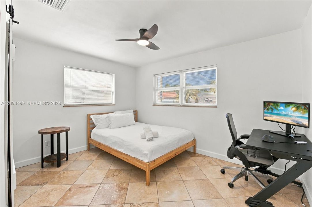 For Sale: $825,000 (4 beds, 3 baths, 1513 Square Feet)