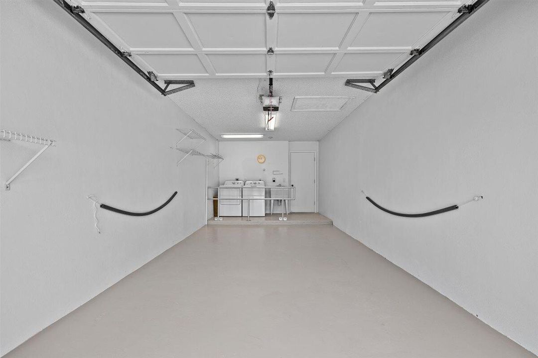 Immaculate Garage Space
