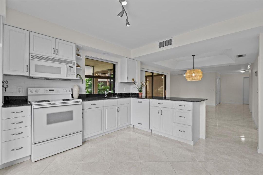 Bright and Functional Kitchen