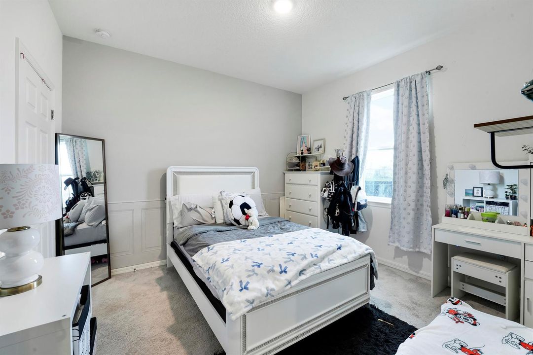 Comfortable Second Bedroom