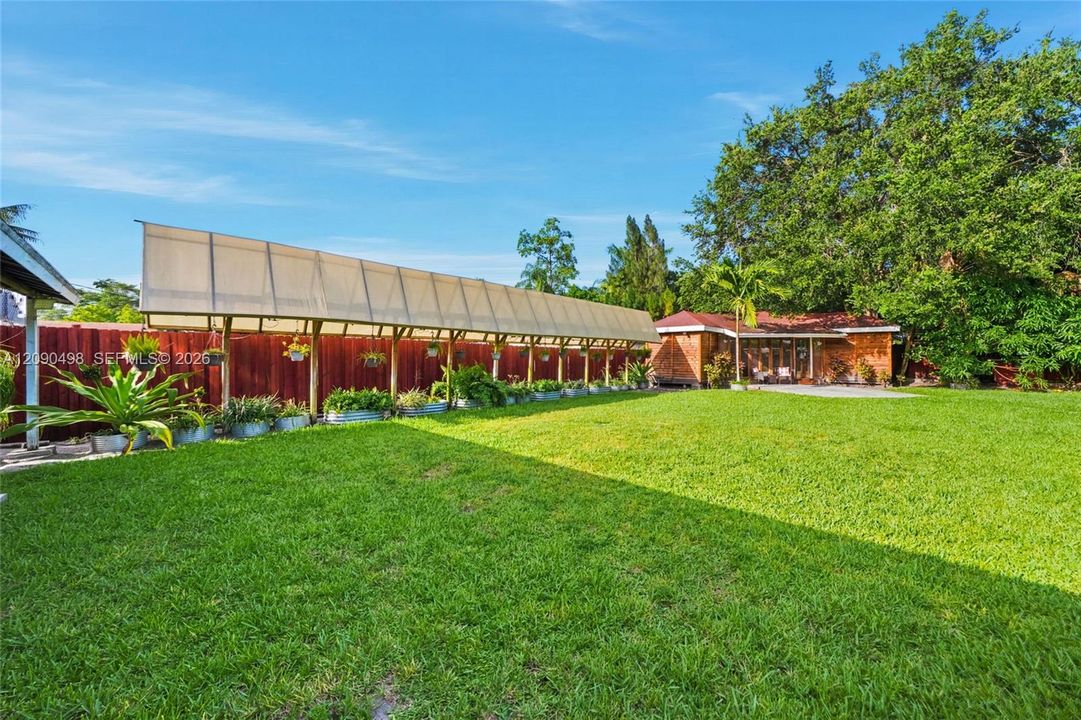В аренду: $8,500 (5 спален, 5 ванн, 3099 Квадратных фут)