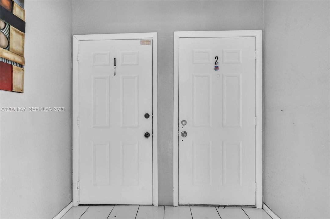 For Rent: $2,000 (2 beds, 1 baths, 3070 Square Feet)