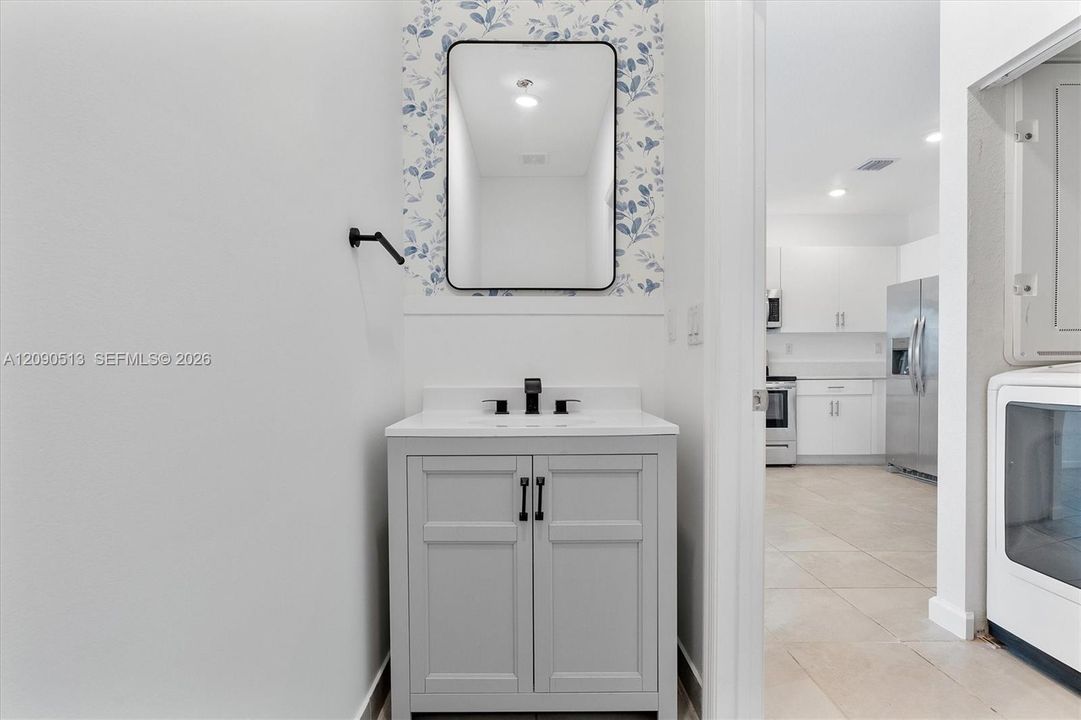 Active With Contract: $410,000 (4 beds, 2 baths, 1820 Square Feet)