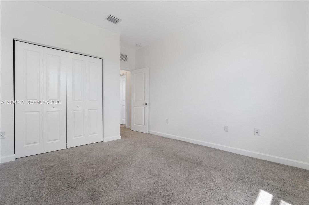 Active With Contract: $410,000 (4 beds, 2 baths, 1820 Square Feet)