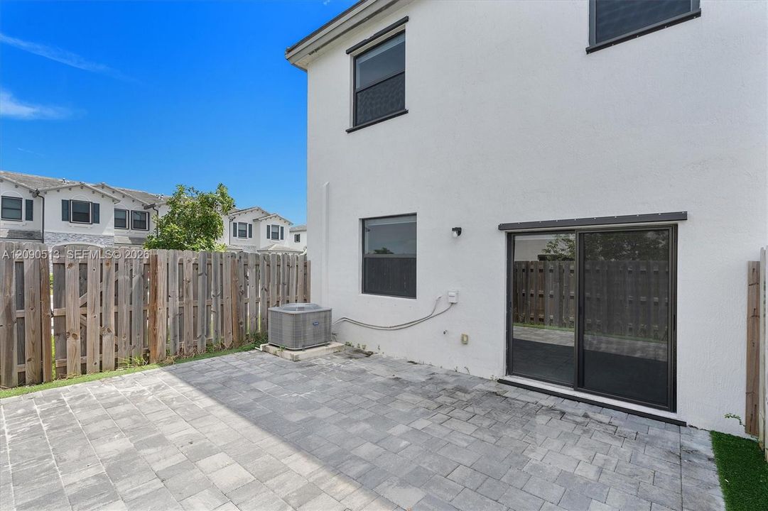 Active With Contract: $410,000 (4 beds, 2 baths, 1820 Square Feet)