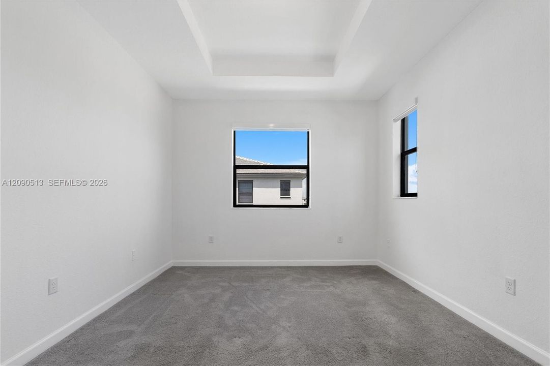 Active With Contract: $410,000 (4 beds, 2 baths, 1820 Square Feet)