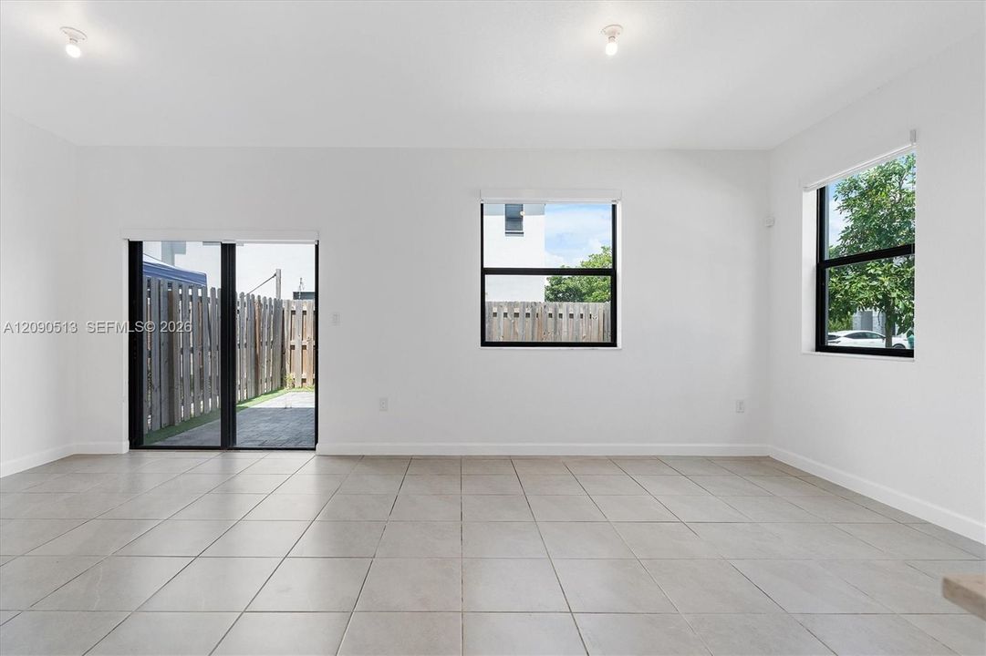 Active With Contract: $410,000 (4 beds, 2 baths, 1820 Square Feet)