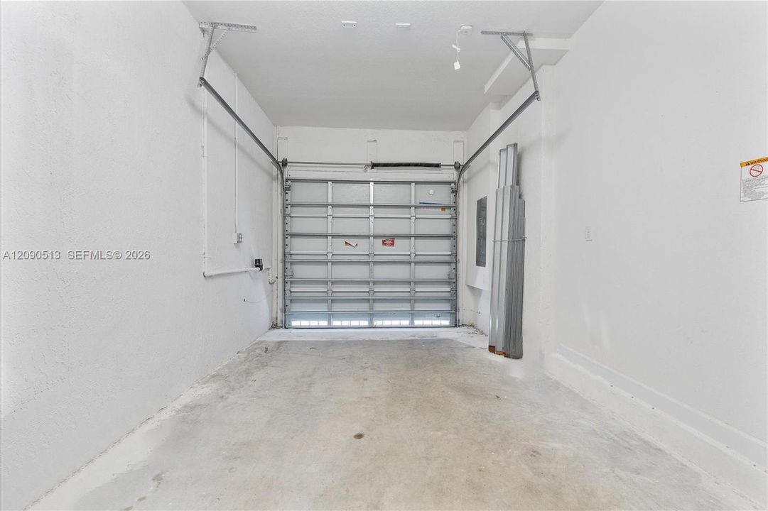 Active With Contract: $410,000 (4 beds, 2 baths, 1820 Square Feet)