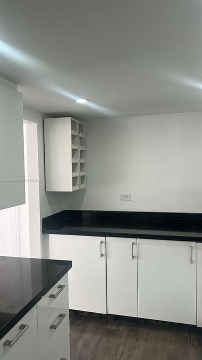 En Renta: $2,750 (2 camas, 2 baños, 997 Pies cuadrados)