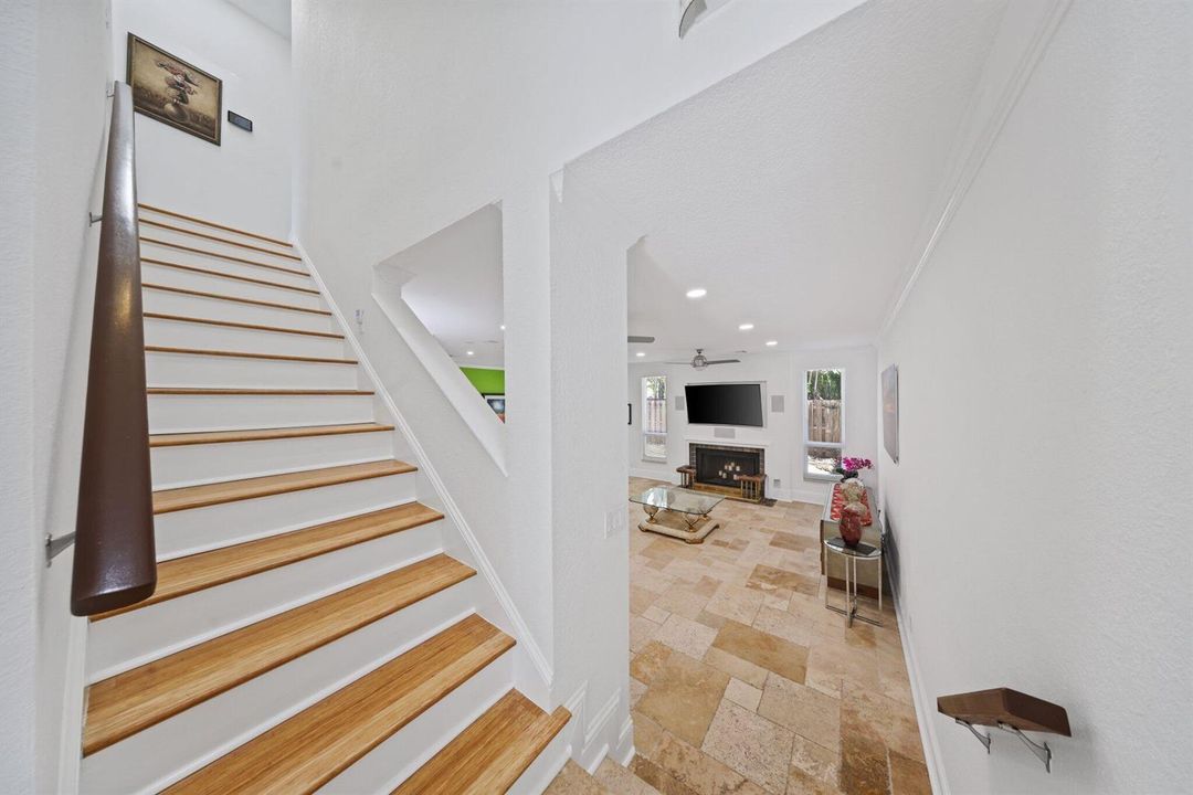 795 Andrews Ave - 10.jpg-SMALL