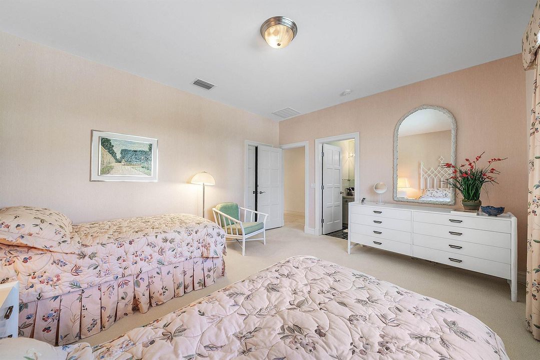 041-6780SoutheastSouthMarinaWay-Stuart-F