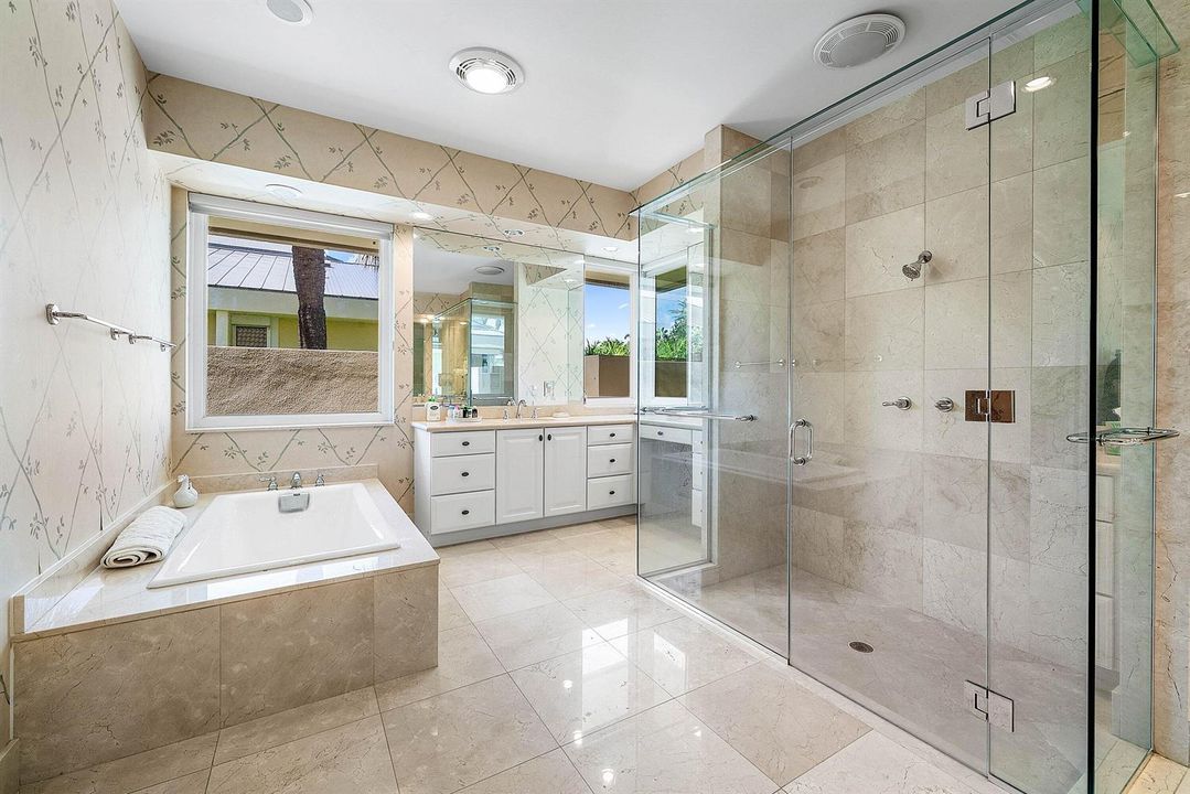 039-6780SoutheastSouthMarinaWay-Stuart-F