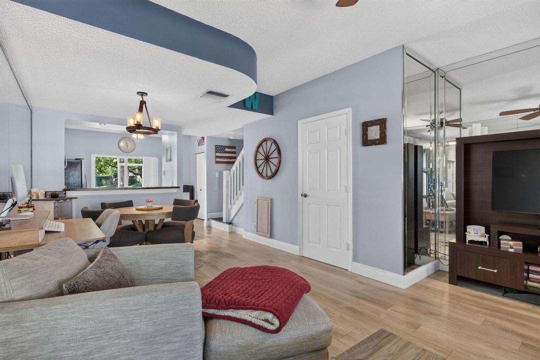 6-web-or-mls-3125-0344
