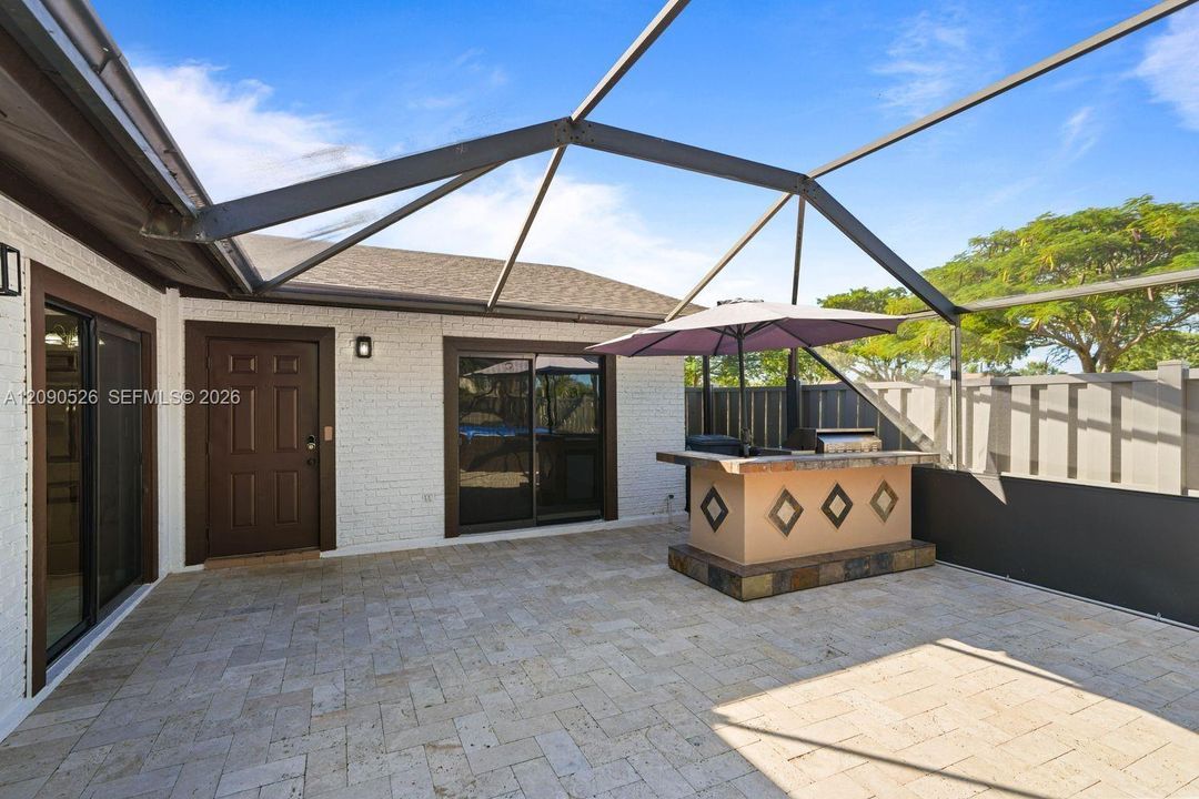 На продажу: $459,900 (3 спален, 3 ванн, 1325 Квадратных фут)