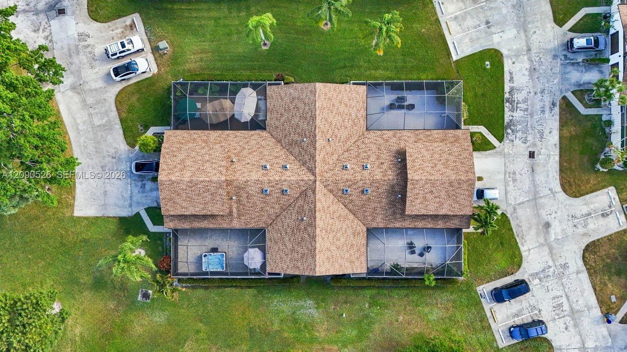 На продажу: $459,900 (3 спален, 3 ванн, 1325 Квадратных фут)