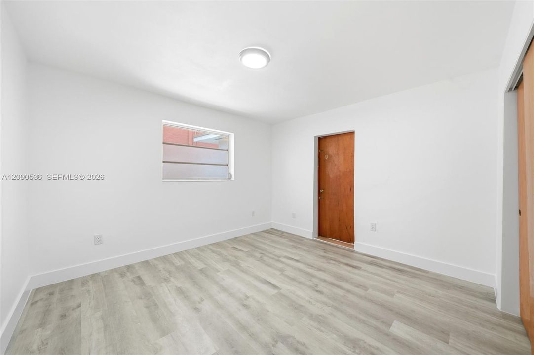 En Venta: $819,000 (4 camas, 3 baños, 1769 Pies cuadrados)