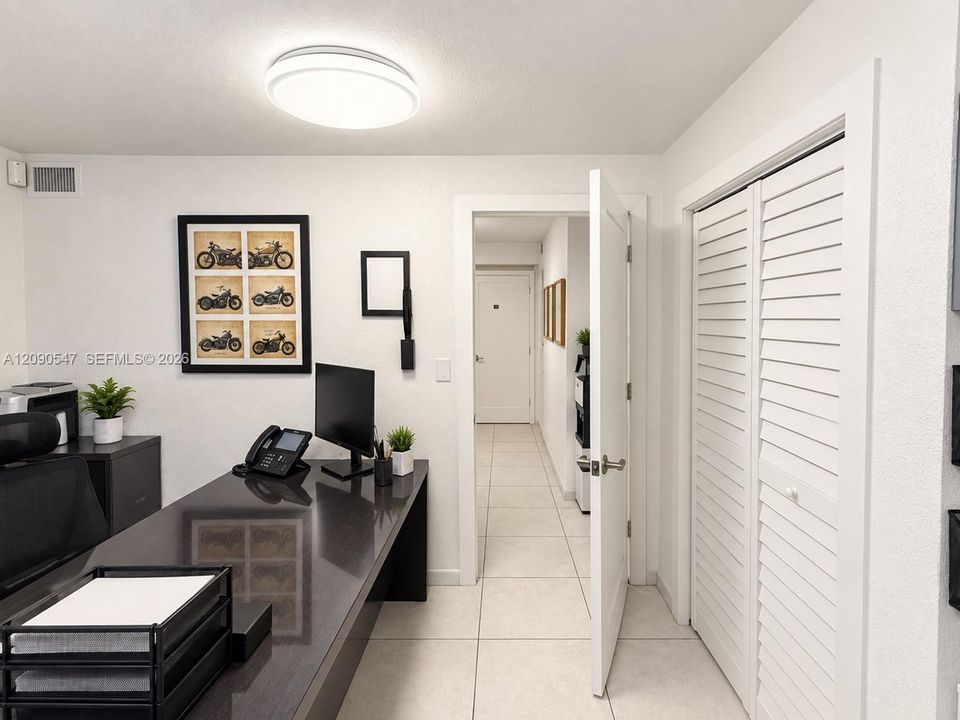 Office 5 - Additional View